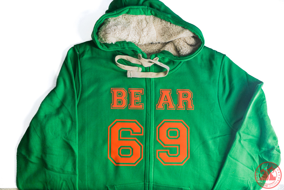 green chicago bears hoodie